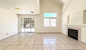 8284 W Rochelle Ave, Las Vegas, NV 89147