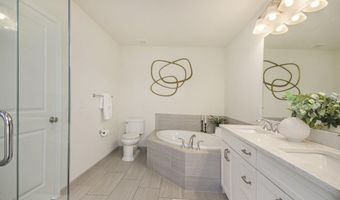 2822 Purley Ave, Ann Arbor, MI 48105