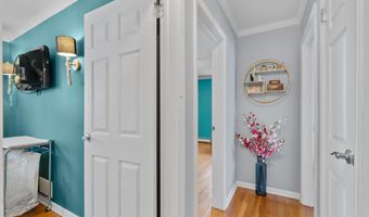 183 W 1ST St, Bayonne, NJ 07002