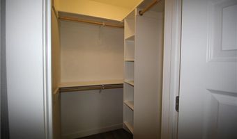 214 NW J St, Bentonville, AR 72712