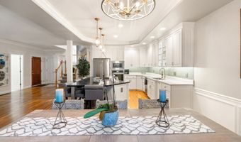 32 Bobby Jones Dr 32, Andover, MA 01810