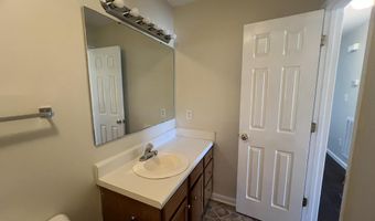 500 Chinaberry Ln, Angier, NC 27501