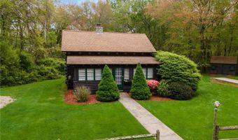 4 Ottawa Trl, Narragansett, RI 02882