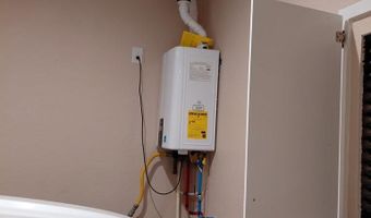 309 HICKMAN Ln, Angleton, TX 77515