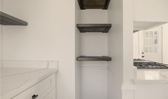 292 Sowams Rd, Barrington, RI 02806