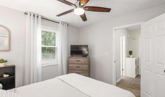225 Royal Colony Ct, Alpharetta, GA 30022