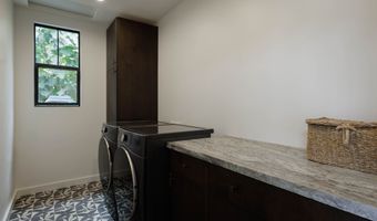 68-1002 NOHEA MAKAI St, Kamuela, HI 96743