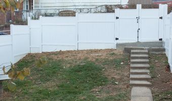 3913 Q St SE, Washington, DC 20020