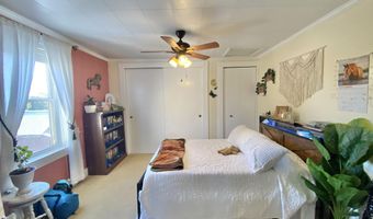 527 Offutt School Rd, Augusta, WV 26704