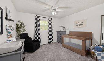 1264 Columbus Cir N, Ashland, OH 44805