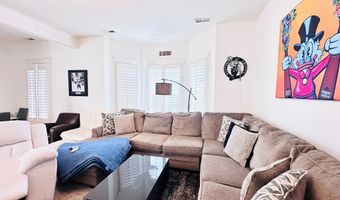 598 E 5th St 598, Boston, MA 02127