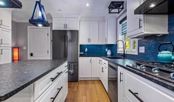 244 Villager Rd, Chester, NH 03036