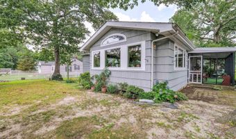 139 Pennsylvania Ave, Absecon, NJ 08201