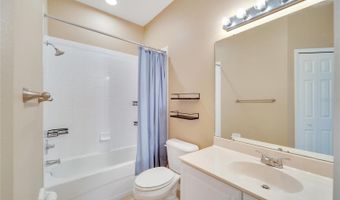 5508 GOLDEN ISLES Dr, Apollo Beach, FL 33572