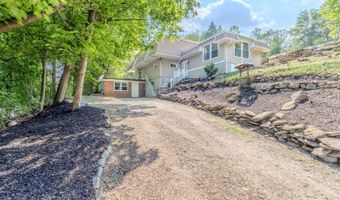 13 Wawayanda Rd, Alloway, NJ 07422