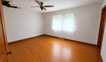 1685 Laurie Dr, Austintown, OH 44511