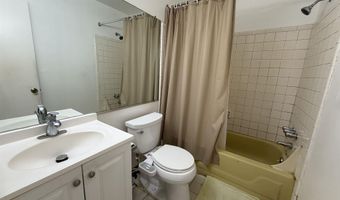 720 S New Rd 3L, Absecon, NJ 08201