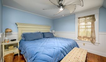 132 Coral St, Beach Haven, NJ 08008