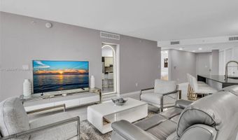 9821 E Bay Harbor Dr 302, Bay Harbor Islands, FL 33154