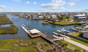 602 W Fort Macon Rd 135, Atlantic Beach, NC 28512