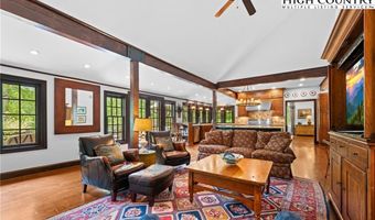 527 Red Tailed Hawk Rd, Banner Elk, NC 28604