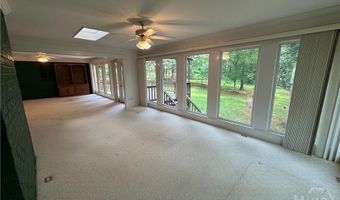 1250 Chaddwyck Dr, Athens, GA 30606