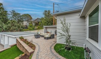 8535 Hillcrest Ave, La Mesa, CA 91941