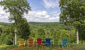 30 Daniel Trce, Burlington, CT 06013
