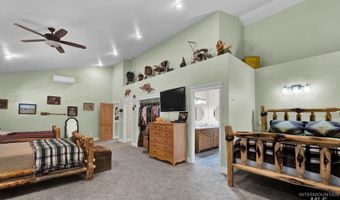 191 Clear Creek Rd, Cascade, ID 83611