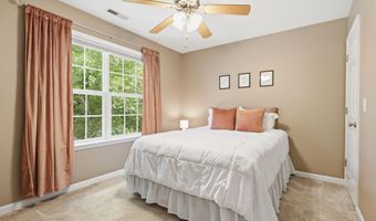 1007 Copper Ridge Ct, Apex, NC 27502
