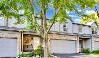 30 Oxford Ct, Algonquin, IL 60102