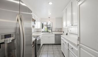 5715 Baltimore Dr 9, La Mesa, CA 91942