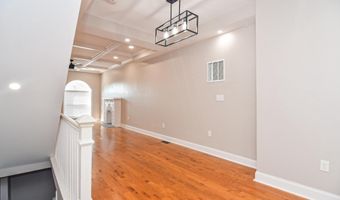 2644 E HOFFMAN St, Baltimore, MD 21213