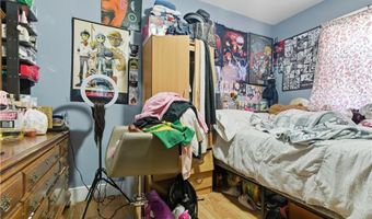85 Hendricks St, Central Falls, RI 02863