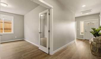 61370 SE Preston St, Bend, OR 97702