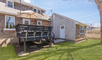 193 Coggeshall Ave, Newport, RI 02840