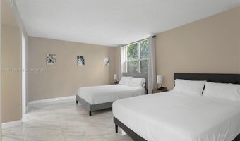 9440 W Bay Harbor Dr 2A, Bay Harbor Islands, FL 33154
