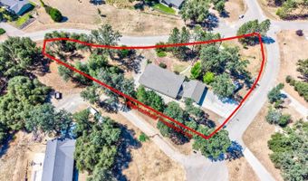 45241 Dillon Dr, Ahwahnee, CA 93601