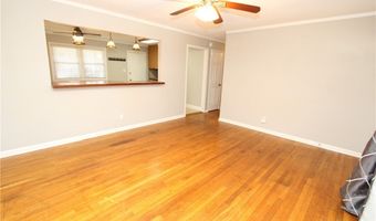 819 James St, Apex, NC 27502