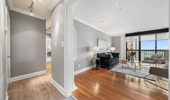 1016 WAYNE St 1007, Arlington, VA 22204
