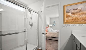 25 Chinquapin St, Beaufort, SC 29906