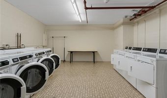 1503 Capella S 1503, Newport, RI 02840