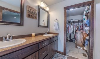 121 Scott Dr, Bozeman, MT 59718