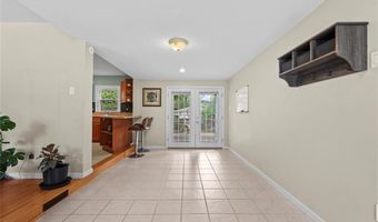 9557 Cantwell Dr, Affton, MO 63123