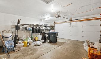 631 Deer Trail Dr, Indianapolis, IN 46217