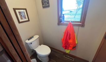 27450 SW 32nd Rd, Beatrice, NE 68319