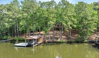 998 Poplar Creek Rd, Bracey, VA 23919