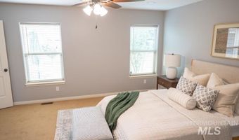 1030 Oakwood St, Burley, ID 83318