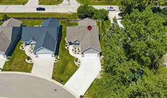 4996 BOXWOOD Ln, Appleton, WI 54913