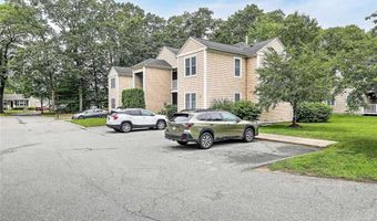 70 Turner St, Warwick, RI 02886